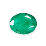 AN UNMOUNTED EMERALD oval cut, 2.28 carats.