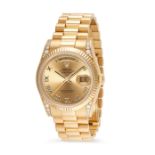 A ROLEX OYSTER PERPETUAL DAY DATE PRESIDENTIAL WRIST WATCH REF. 118338, in 18ct yellow gold, with