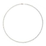 A PEARL CHAIN NECKLACE, EARLY 20TH CENTURY in platinum and 18ct white gold, comprising a single