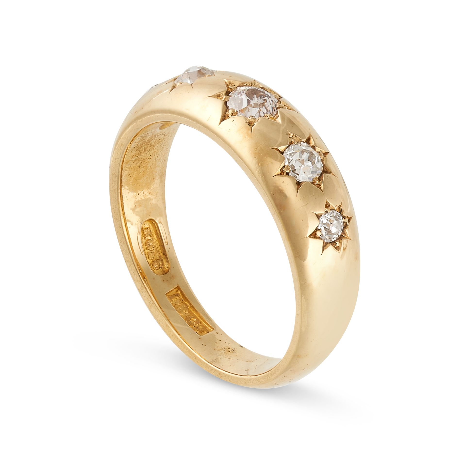NO RESERVE - AN ANTIQUE DIAMOND GYPSY RING in 18ct yellow gold, the tapering band set with a row - Image 2 of 2