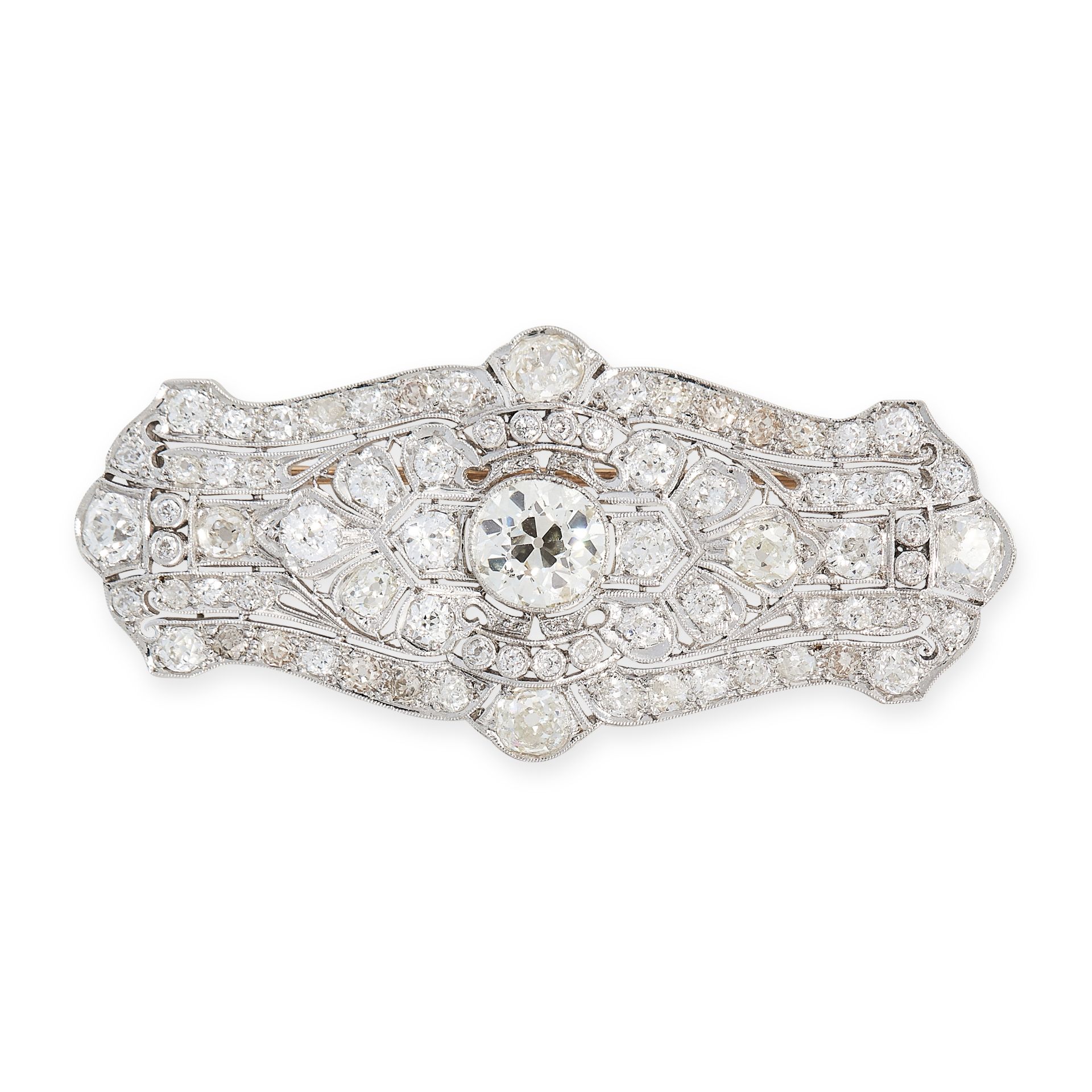 AN ART DECO DIAMOND BROOCH / PENDANT, EARLY 20TH CENTURY in platinum and yellow gold, the stylised