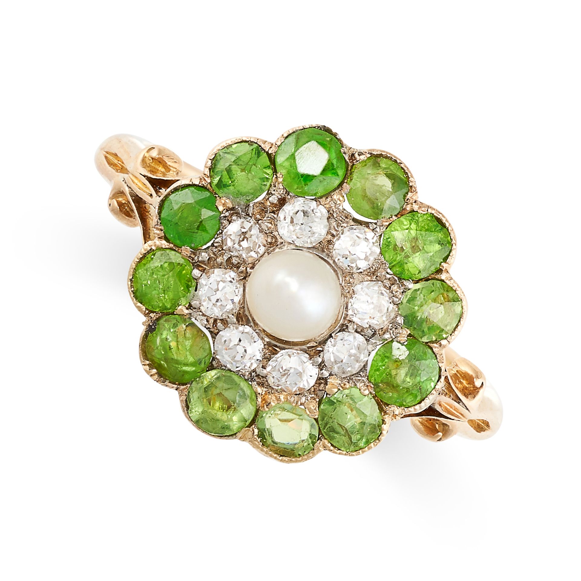 AN ANTIQUE DEMANTOID GARNET, DIAMOND AND PEARL RING in 18ct yellow gold, set with a pearl of 3.