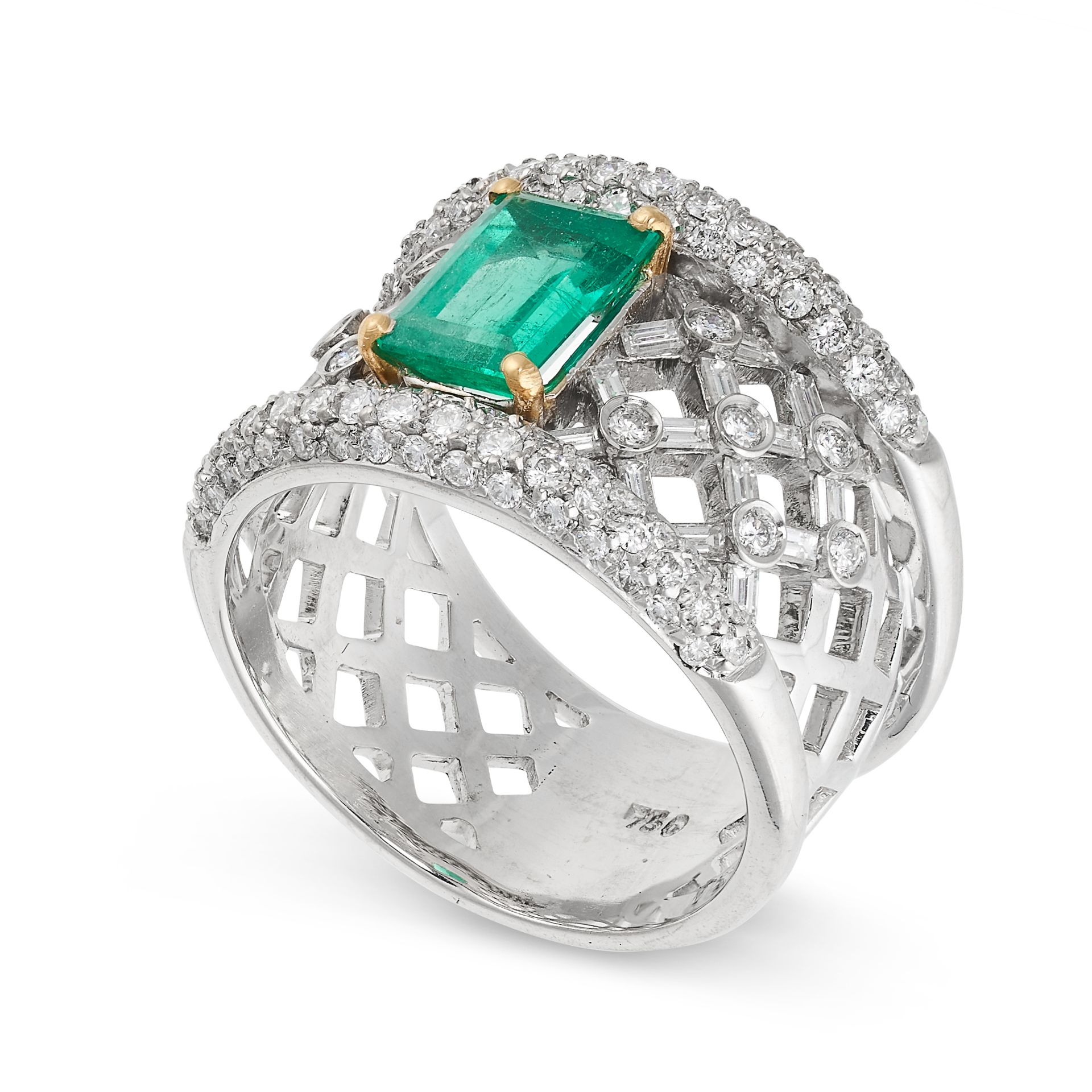 AN EMERALD AND DIAMOND RING in 18ct white gold, the tapering band of lattice design, set with a step - Bild 2 aus 2