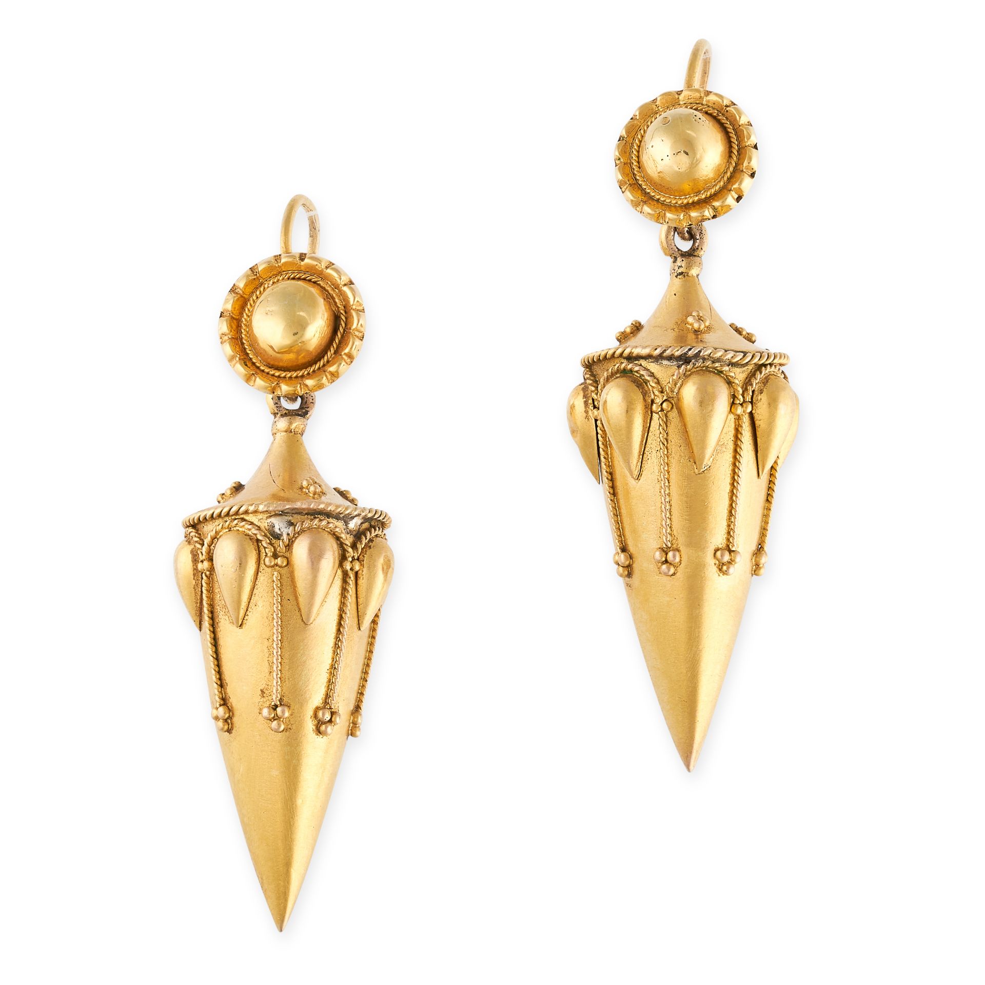A PAIR OF ANTIQUE GOLD EARRINGS, 19TH CENTURY in yellow gold, in the Etruscan revival manner, the