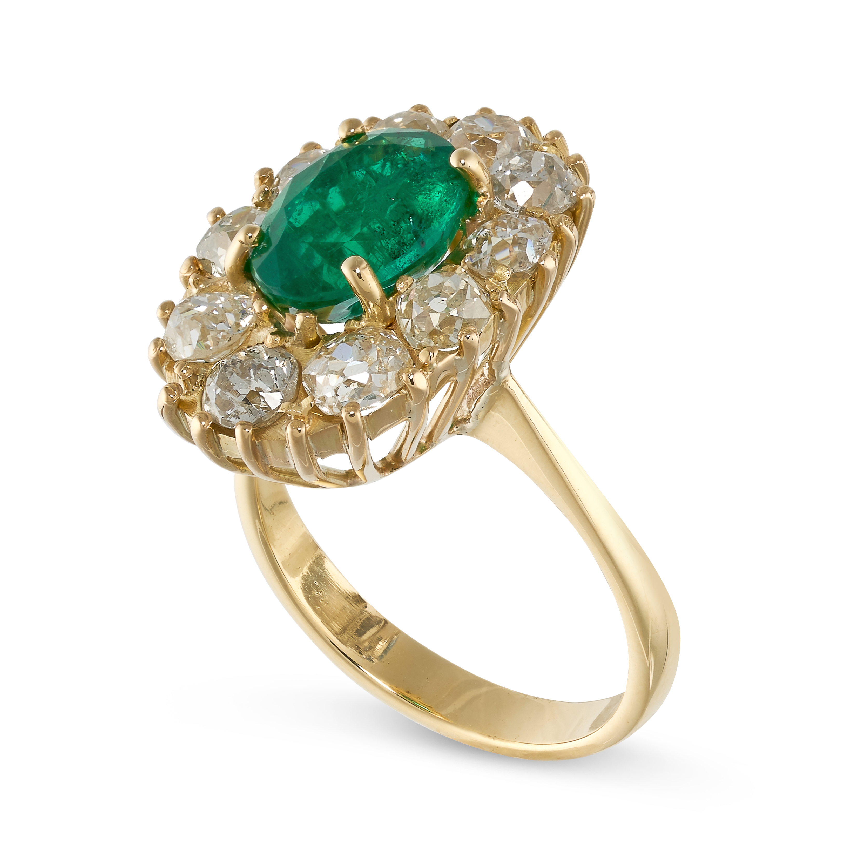 AN EMERALD AND DIAMOND CLUSTER RING - Image 2 of 2