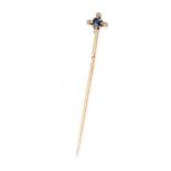 NO RESERVE - AN ANTIQUE SAPPHIRE AND DIAMOND STICK / TIE PIN BROOCH  Made in yellow gold  Cushion