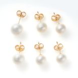 AN ASSORTED LOT OF PEARL STUD EARRINGS comprising of three pairs of pearl stud earrings, stamped