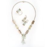 A CARVED JADEITE JADE NECKLACE, EARRINGS AND RING SUITE designed as Chinese lanterns, comprising