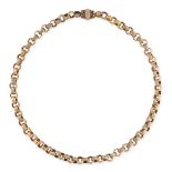 A FINE ANTIQUE FANCY LINK CHAIN NECKLACE, EARLY 19TH CENTURY  Made in yellow gold, alternating