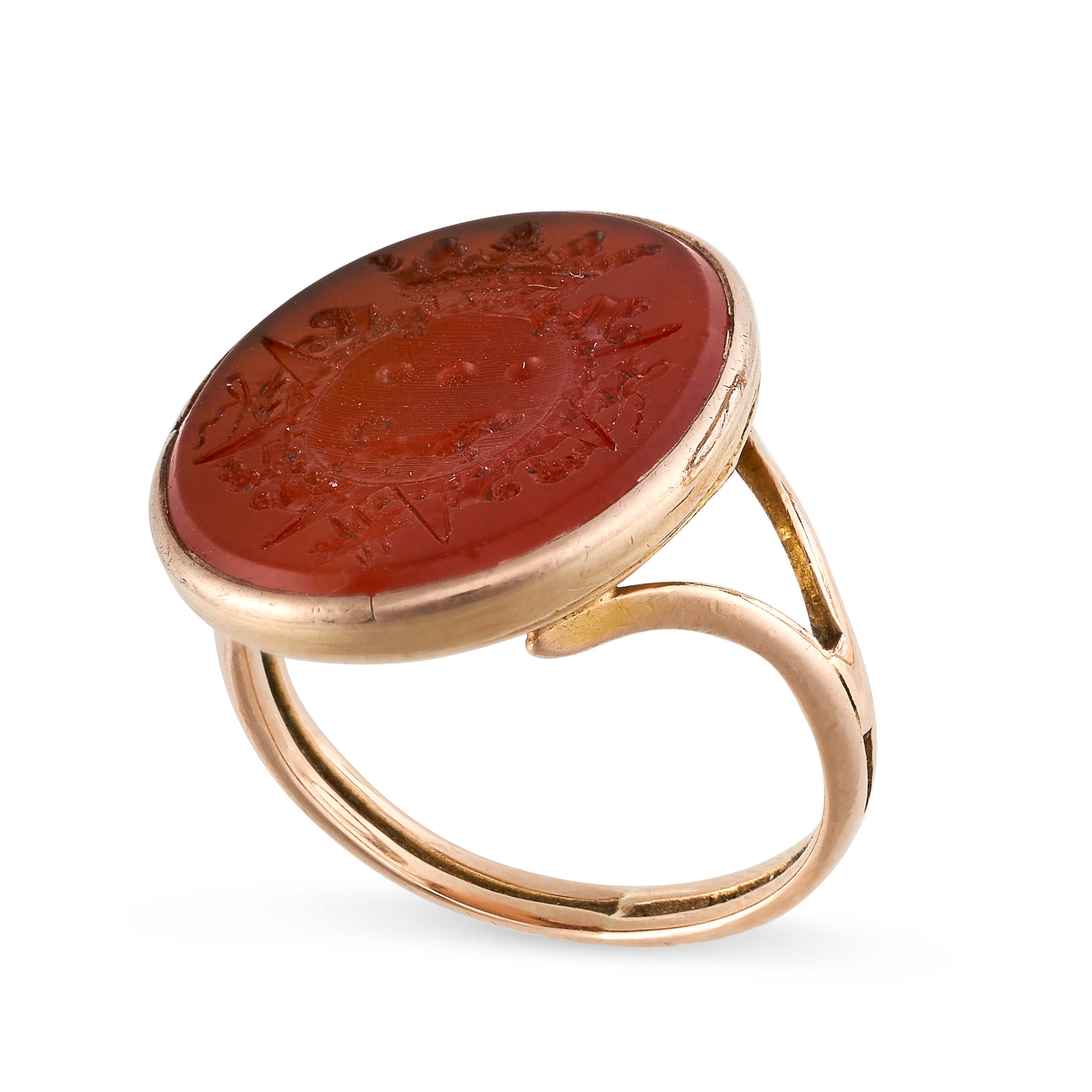 A CARVED CARNELIAN INTAGLIO SEAL / SIGNET RING  Oval polished piece of carnelian reverse carved to - Image 2 of 2