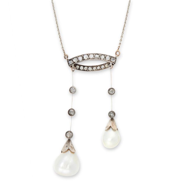 A NATURAL PEARL AND DIAMOND NEGLIGEE NECKLACE, EARLY 20TH CENTURY composed of an elliptical ring set