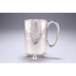 A LARGE VICTORIAN SILVER MUG