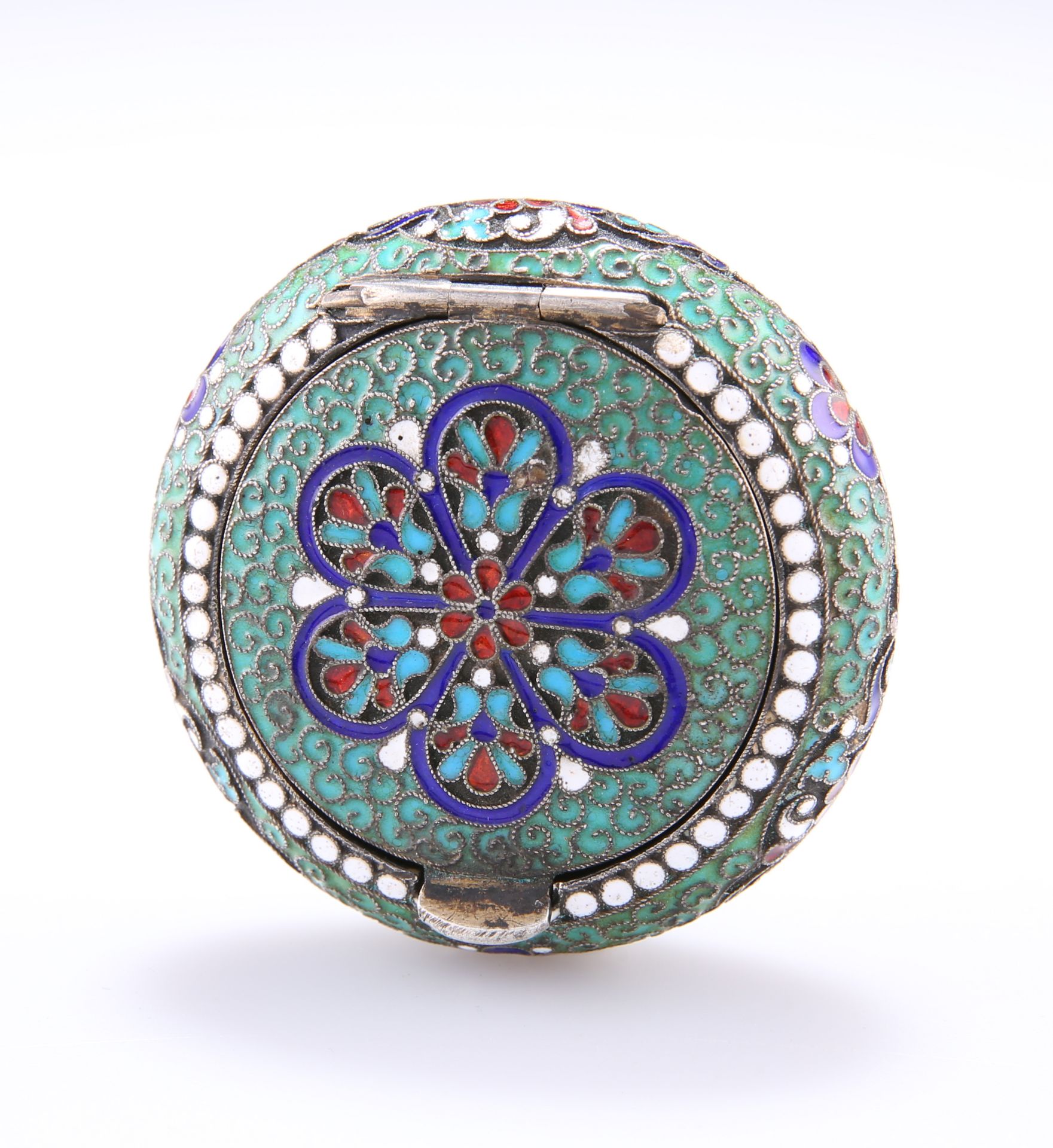 A RUSSIAN SILVER AND ENAMEL PILL BOX