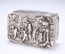 A HANAU SILVER TABLE SNUFF BOX