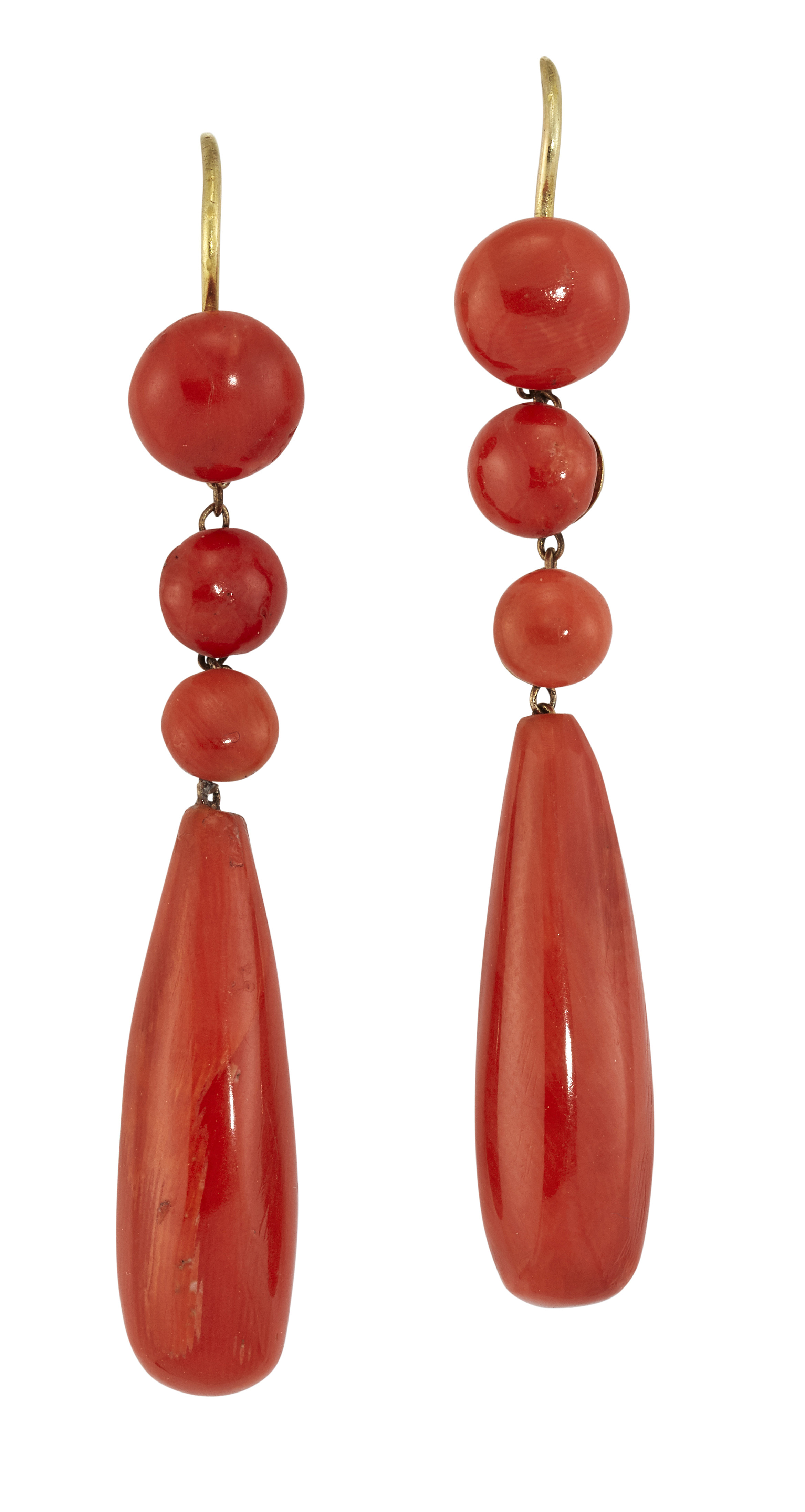 A PAIR OF CORAL DROP EARRINGS