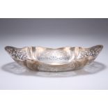 A GEORGE V SILVER PIERCED DISH