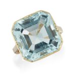 AN AQUAMARINE RING