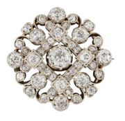 A DIAMOND BROOCH/PENDANT