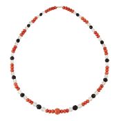 A CORAL, ROCK CRYSTAL AND GLASS BEAD NECKLACE