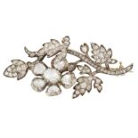 A DIAMOND EN TREMBLANT FLORAL SPRAY BROOCH