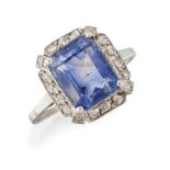 AN ART DECO SAPPHIRE AND DIAMOND RING