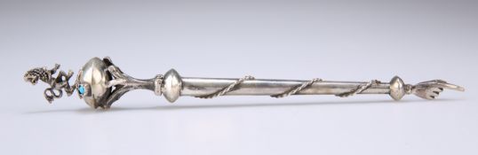 JUDAICA: A RUSSIAN SILVER YAD TORAH POINTER