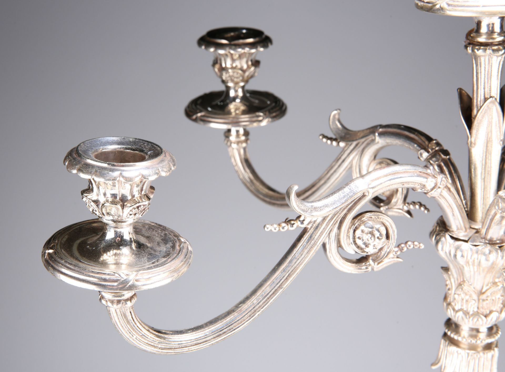 AN IMPOSING 19TH CENTURY SILVER-PLATED CENTREPIECE - Image 4 of 5