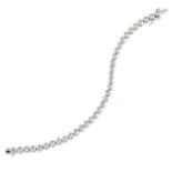 AN 18CT WHITE GOLD DIAMOND BRACELET