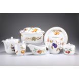 A ROYAL WORCESTER EVESHAM DINNER AND TEA SERVICE, including dinner plates, luncheon plates,
