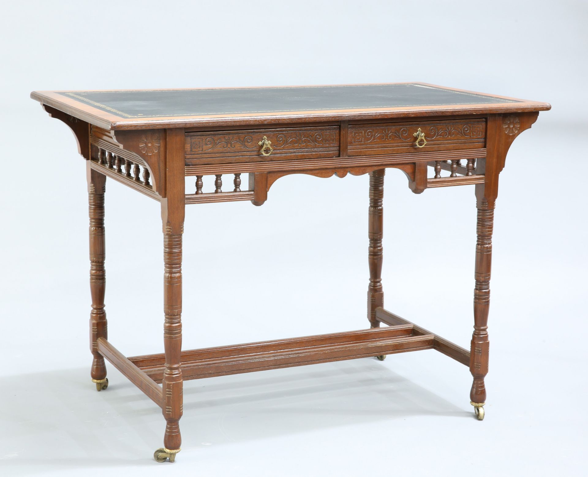 A MAHOGANY WRITING DESK, BY GILLOWS, LAST QUARTER OF 19TH CENTURY