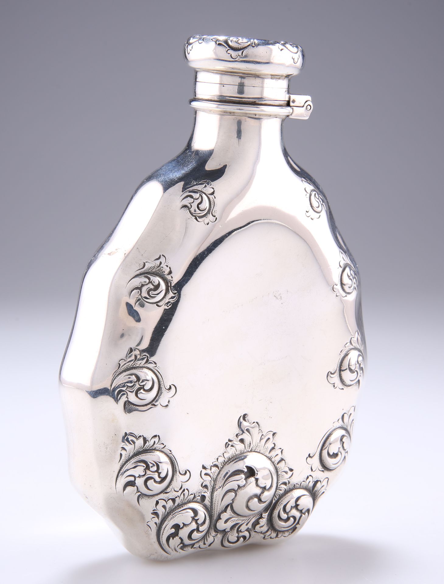 TIFFANY & CO., AN AMERICAN STERLING SILVER FLASK - Image 2 of 3