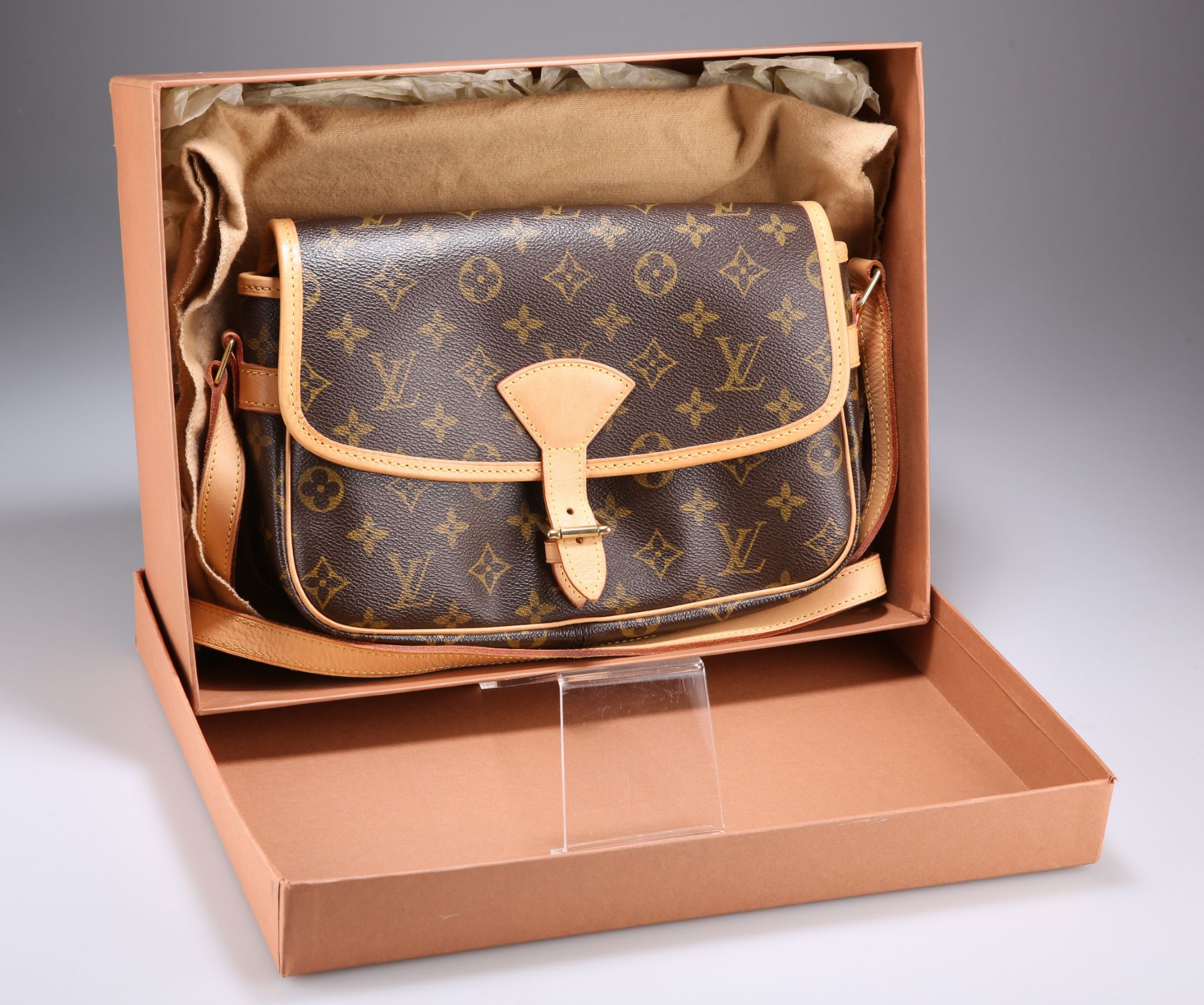 LOUIS VUITTON SOLOGNE SHOULDER BAG, in monogrammed canvas with light tan trim and shoulder strap,