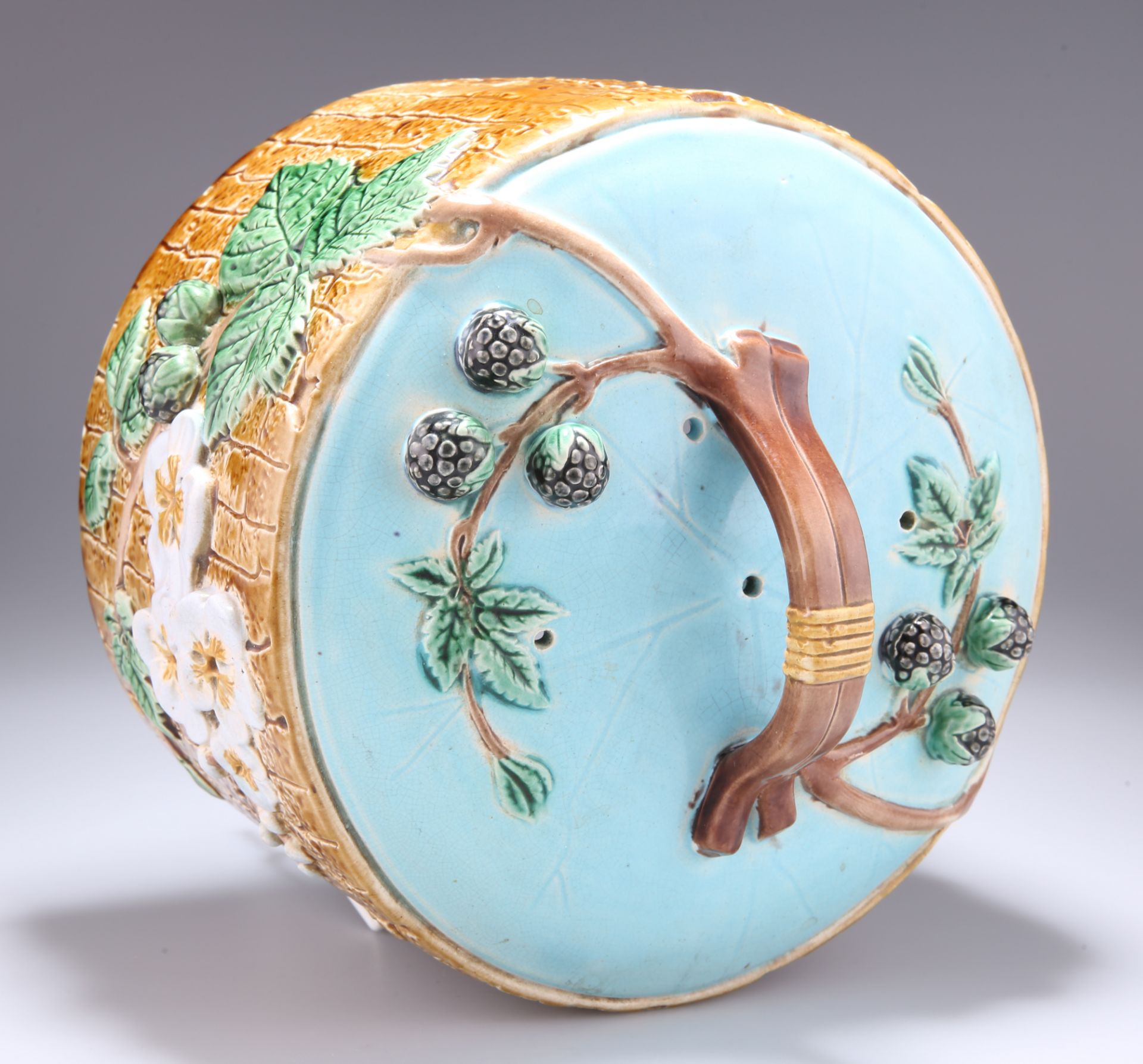 JOSEPH HOLDCROFT, A MAJOLICA CHEESE DOME AND UNDERPLATE, CIRCA 1880 - Image 5 of 5