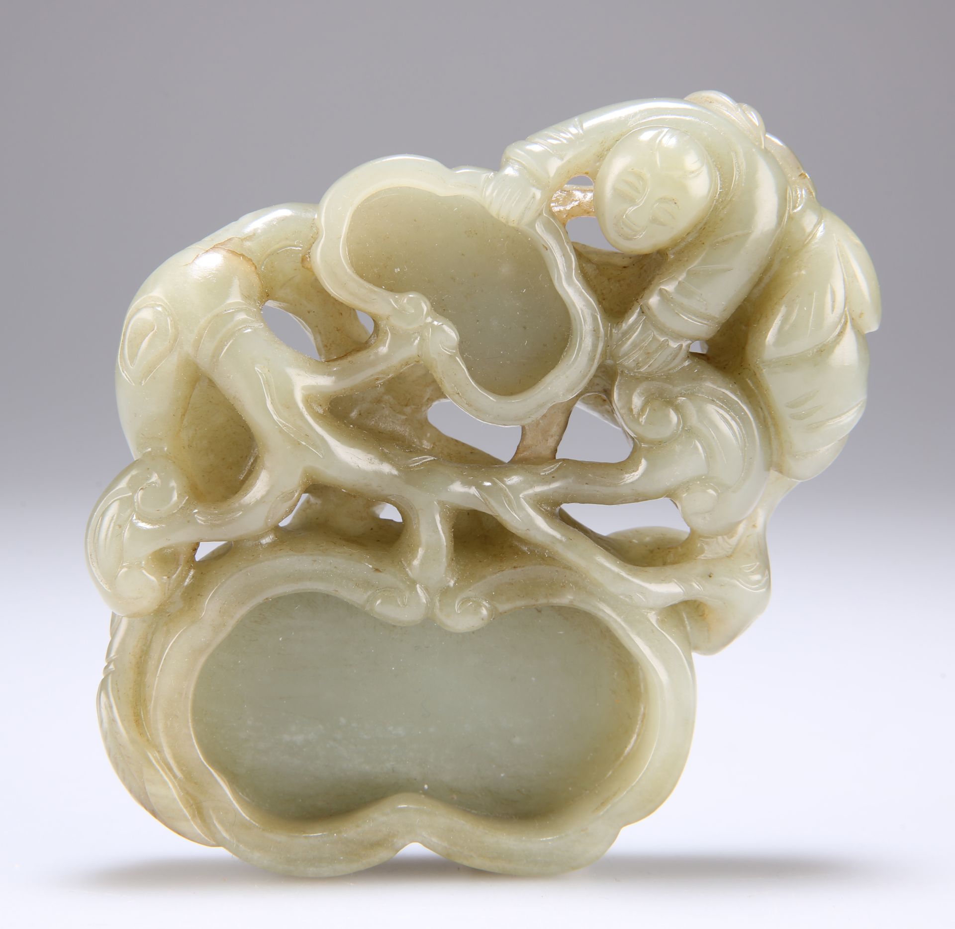 A CHINESE CELADON JADE BRUSH WASHER