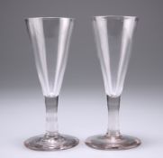 A PAIR OF ALE GLASSES