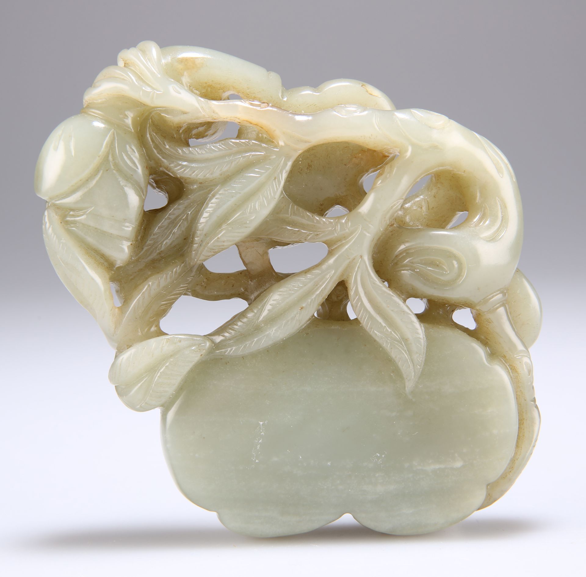 A CHINESE CELADON JADE BRUSH WASHER - Image 2 of 2