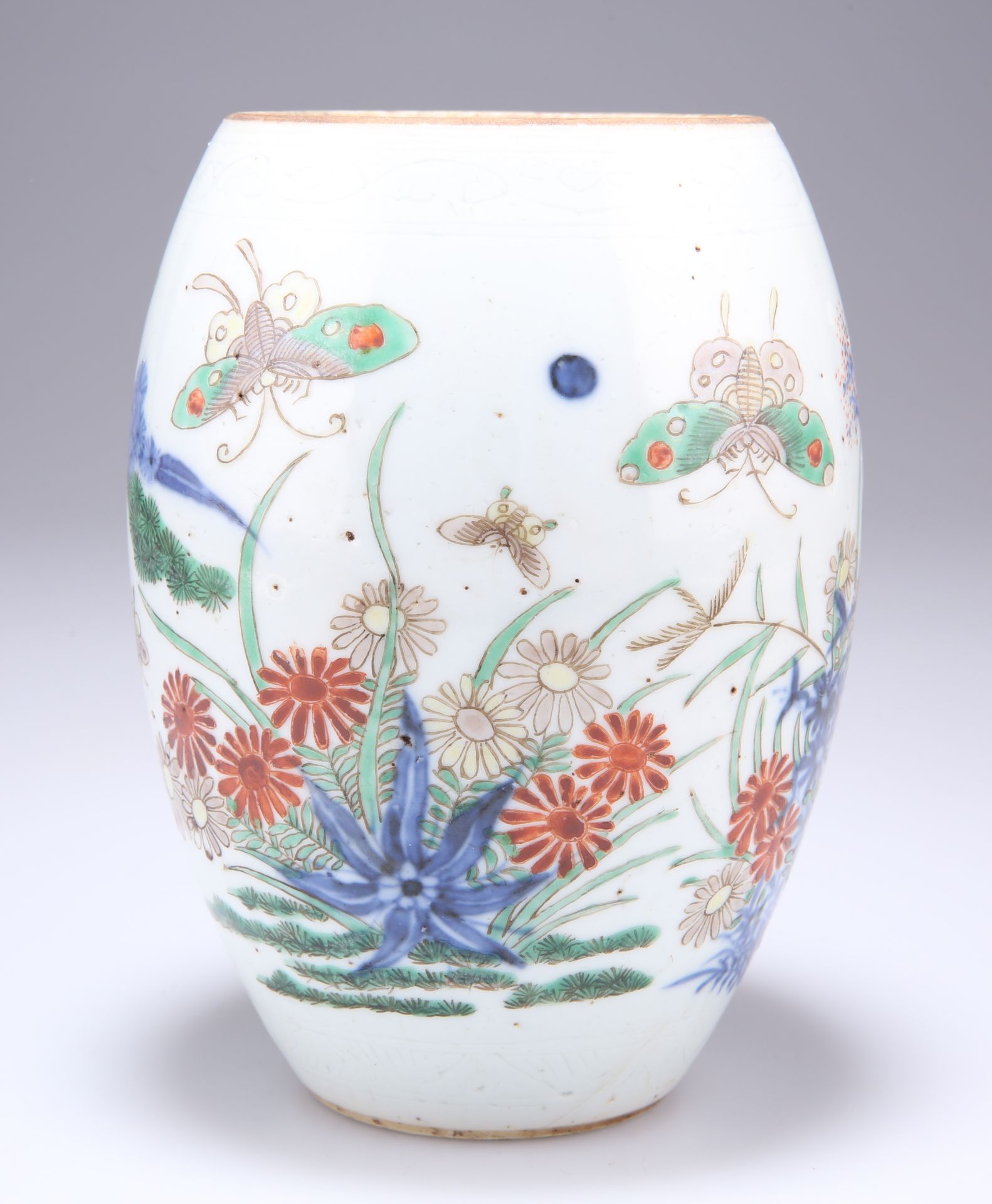 A CHINESE PORCELAIN VASE - Bild 2 aus 3