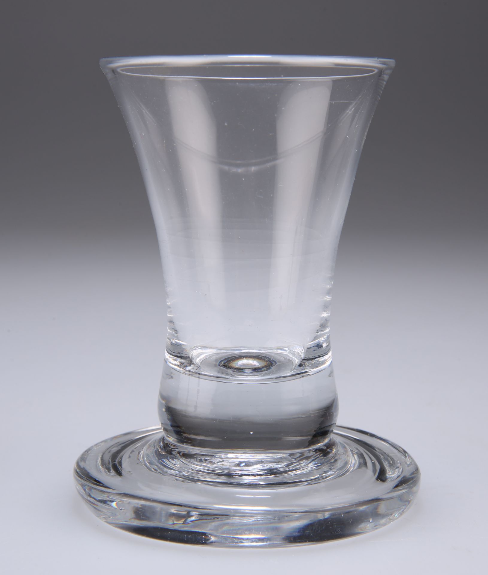 A GROUP OF SEVEN DRINKING GLASSES - Image 7 of 7