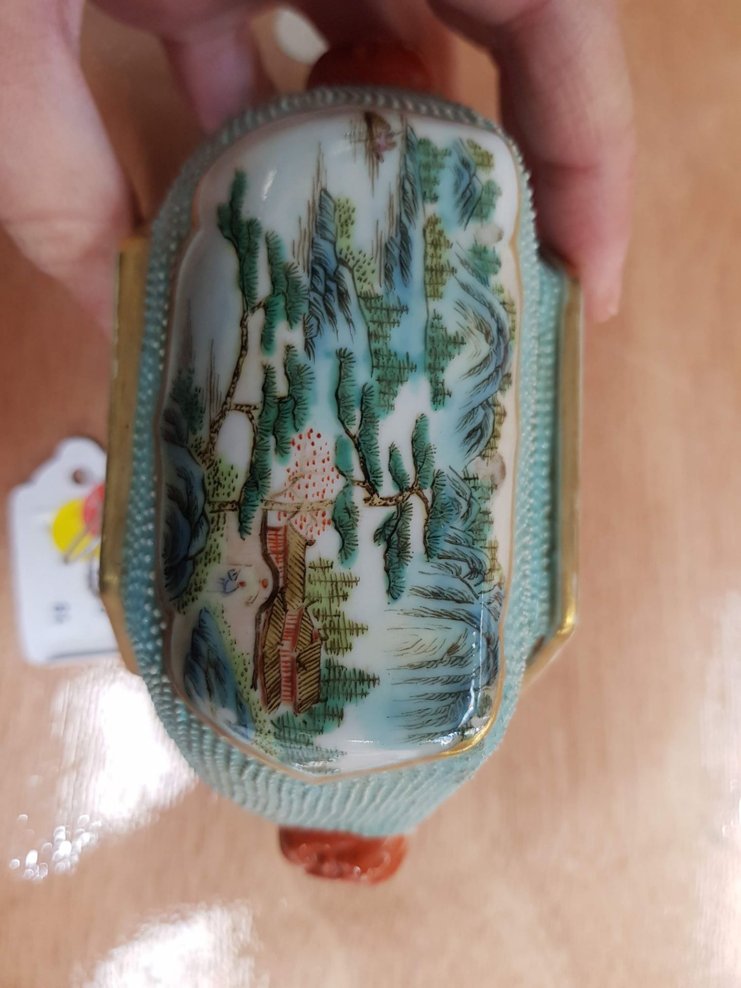 A CHINESE TURQUOISE GROUND PORCELAIN BRUSH WASHER - Image 6 of 8