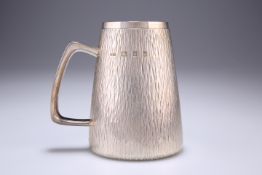 AN ELIZABETH II SILVER MUG