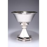 A LARGE GEORGE V SILVER PEDESTAL BOWL