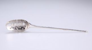 A GEORGIAN SILVER MOTE SPOON