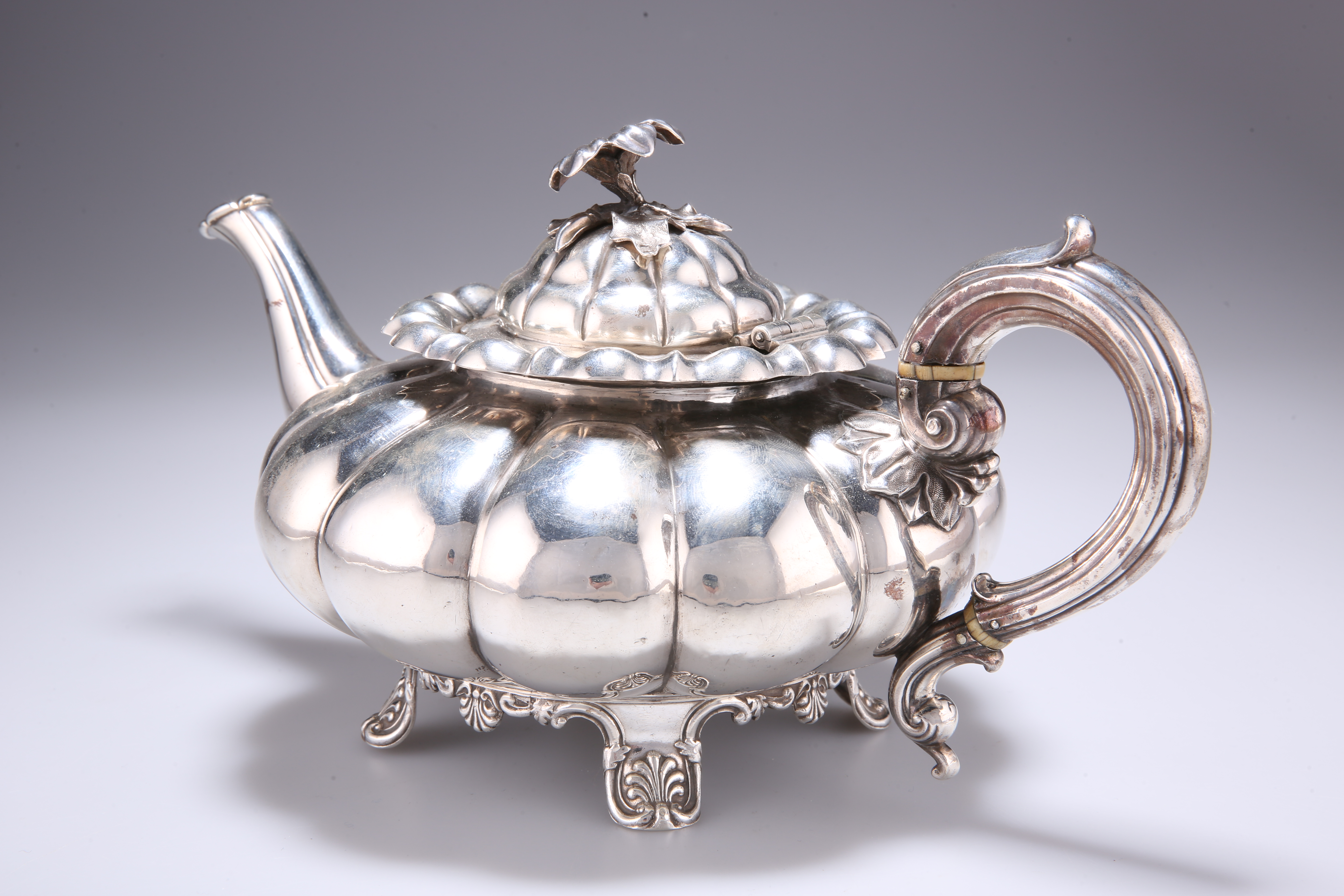 A PROVINCIAL SILVER TEAPOT - Image 3 of 4