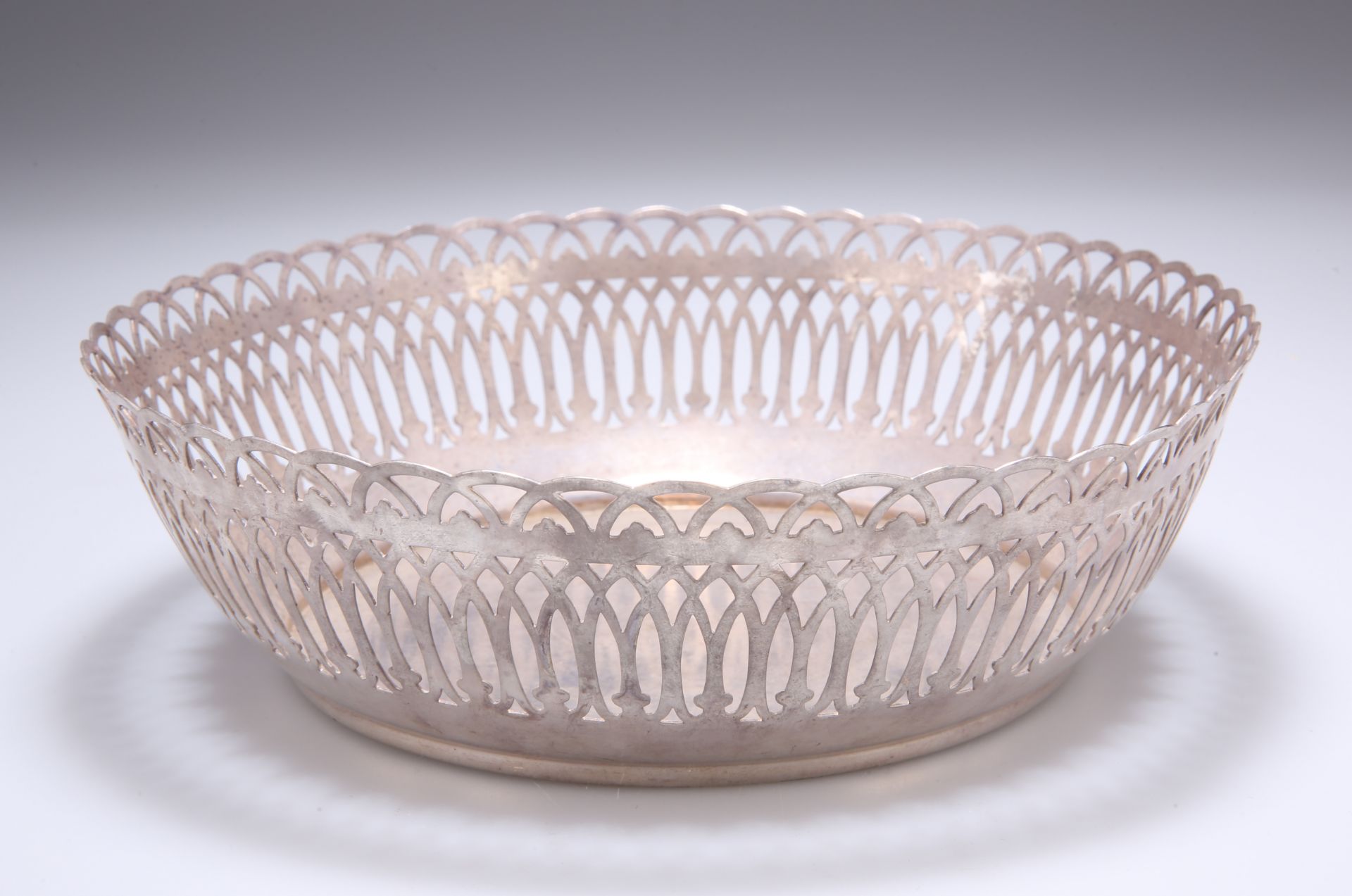 A FRENCH SILVER-PLATED BOWL, ERCUIS