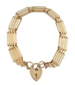 A 9 CARAT GOLD GATE LINK BRACELET