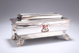 A FINE GEORGE VI SILVER AND ENAMEL CIGAR CASKET