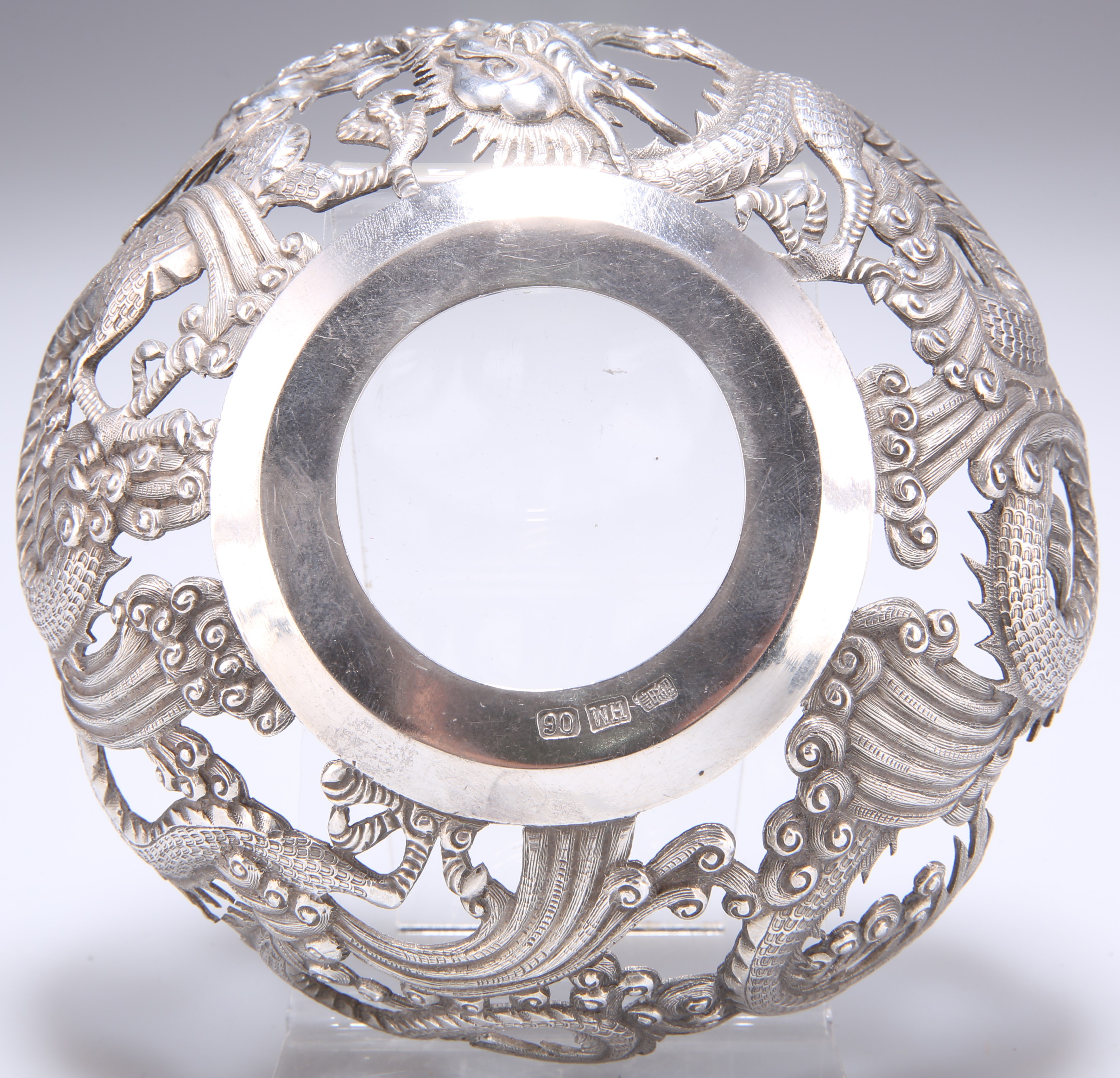 A HARLEQUIN SET OF SIX CHINESE SILVER BOWL MOUNTS - Image 3 of 3