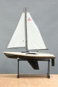 MODEL YACHT 'SEA WITCH'