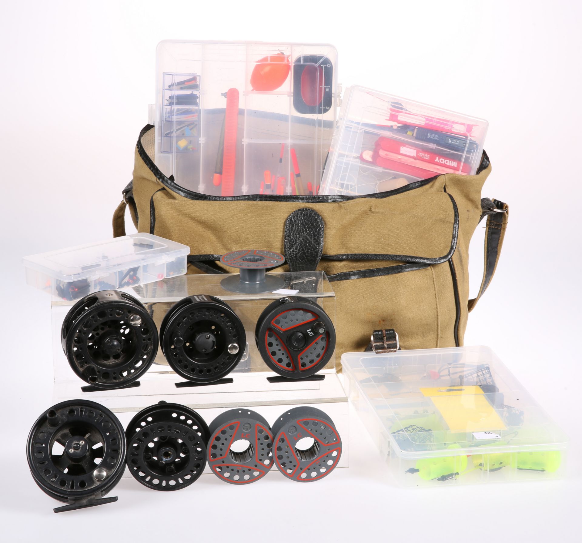 A QUANTITY OF FLY FISHING REELS