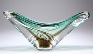 A MURANO SCULPTURE SHADED GREEN ART GLASS BOWL